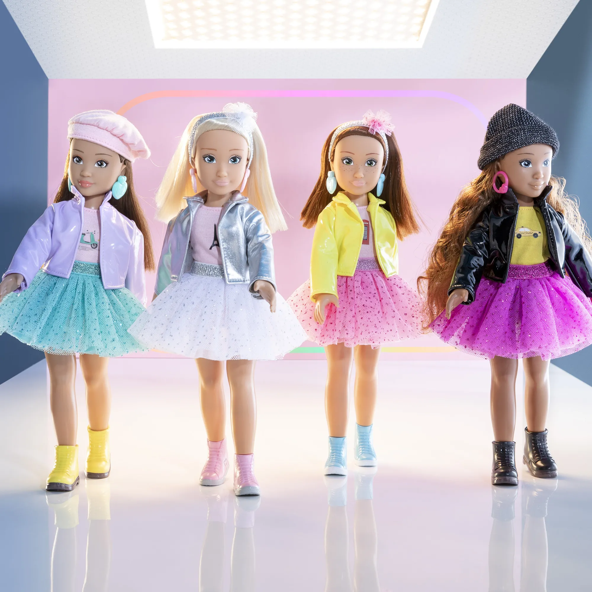 Corolle Coffret Poupée Girls Luna Fashion Week Milan